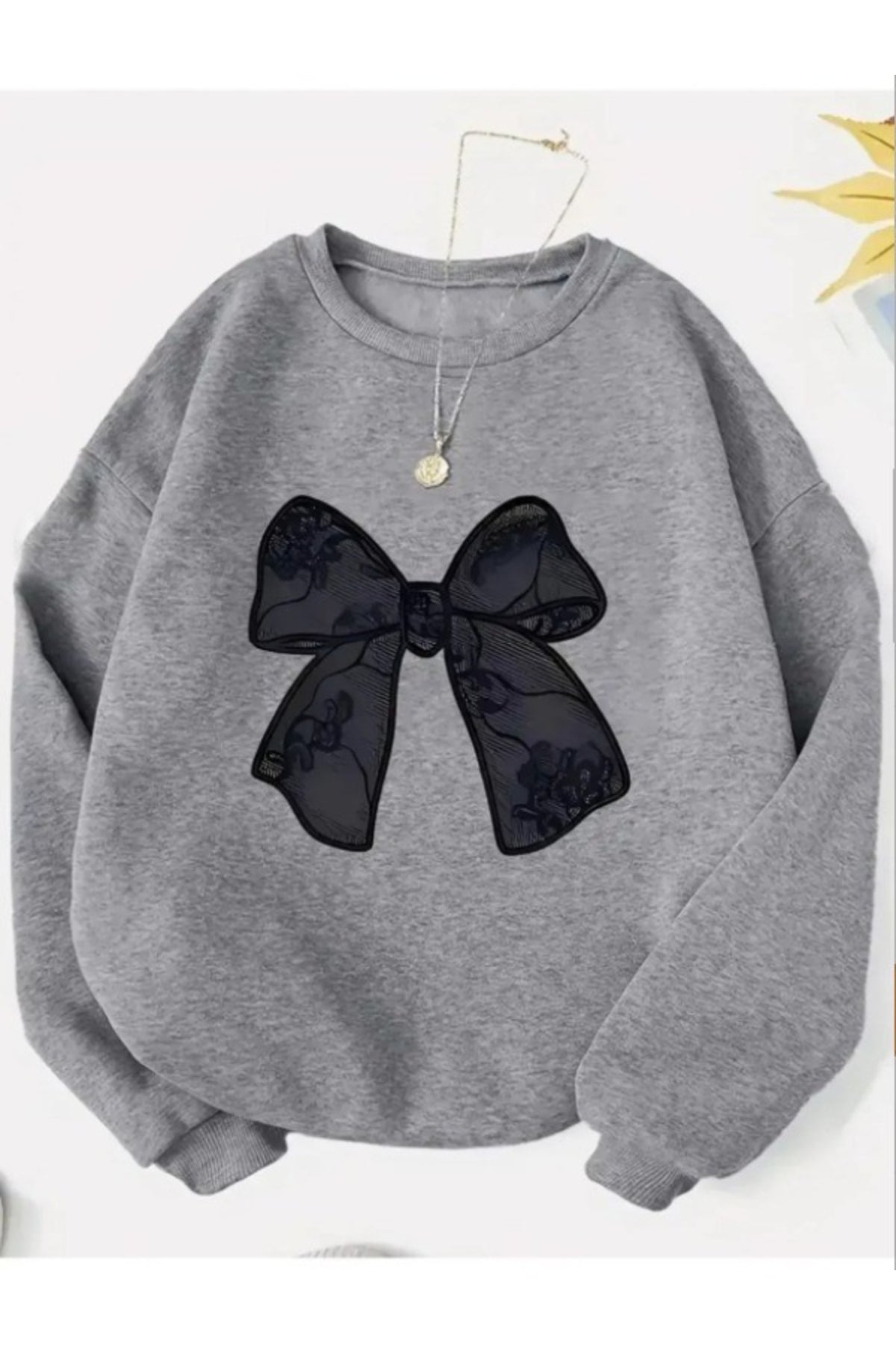 Kadın Siyah Desenli Kurdale Baskılı Bisiklet Yaka Gri Sweatshirt