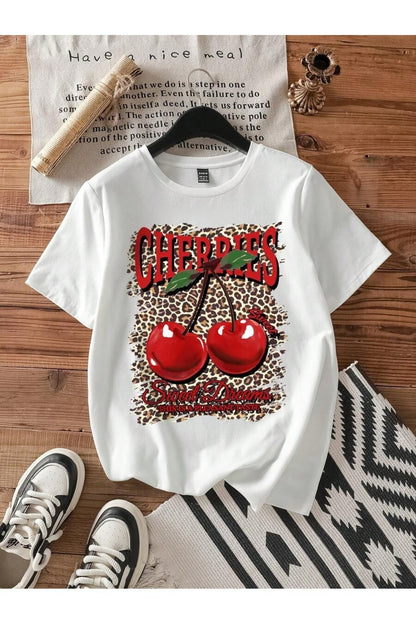 Kadın Cherry Baskılı Bisiklet Yaka Pamukt Oversize Yuvarlak Yakalı Beyaz T-shirt