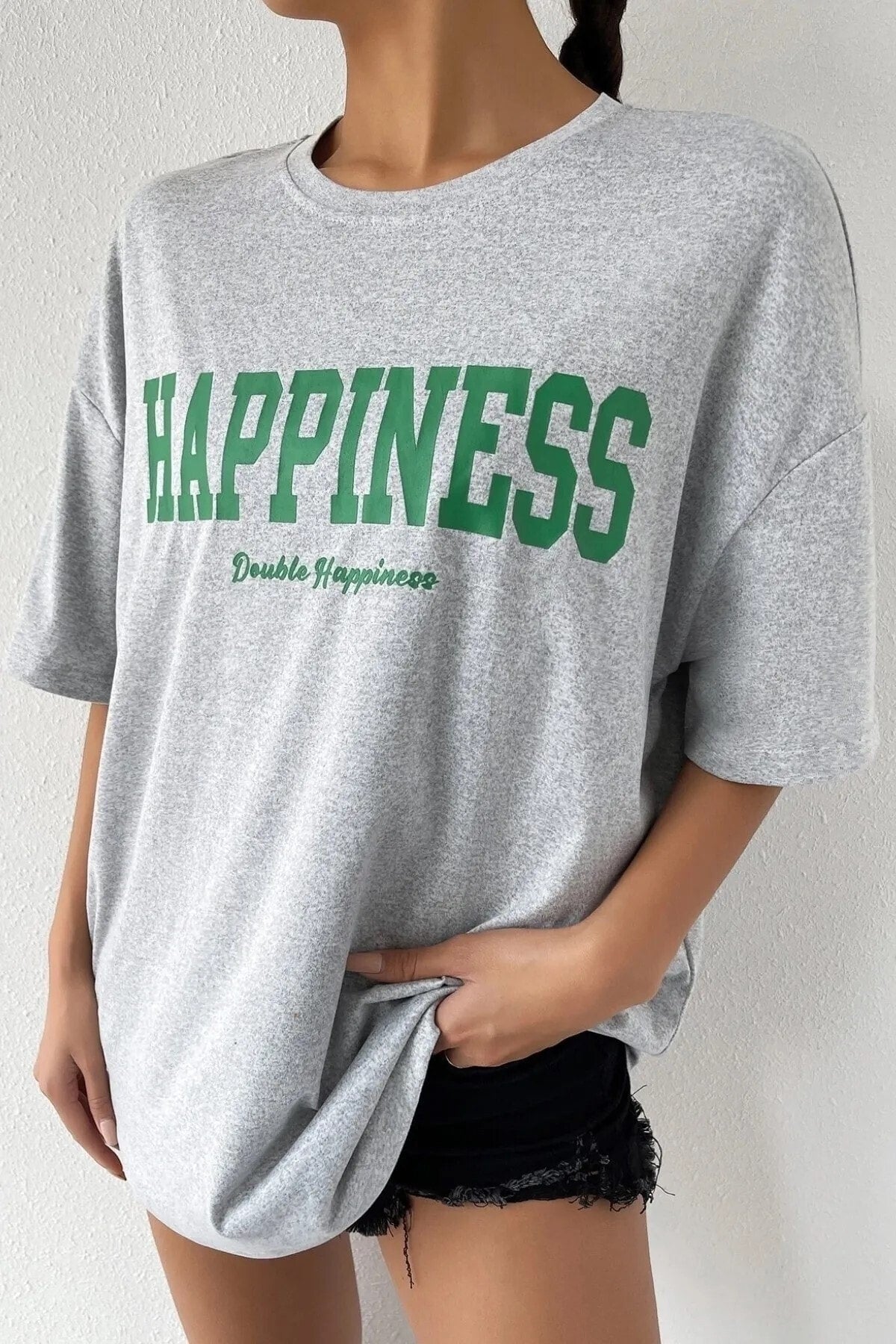 Kadın Oversize Happiness Baskılı Gri T-shirt